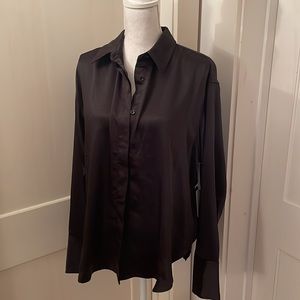 ⭐️New⭐️Good American Satin Blouse